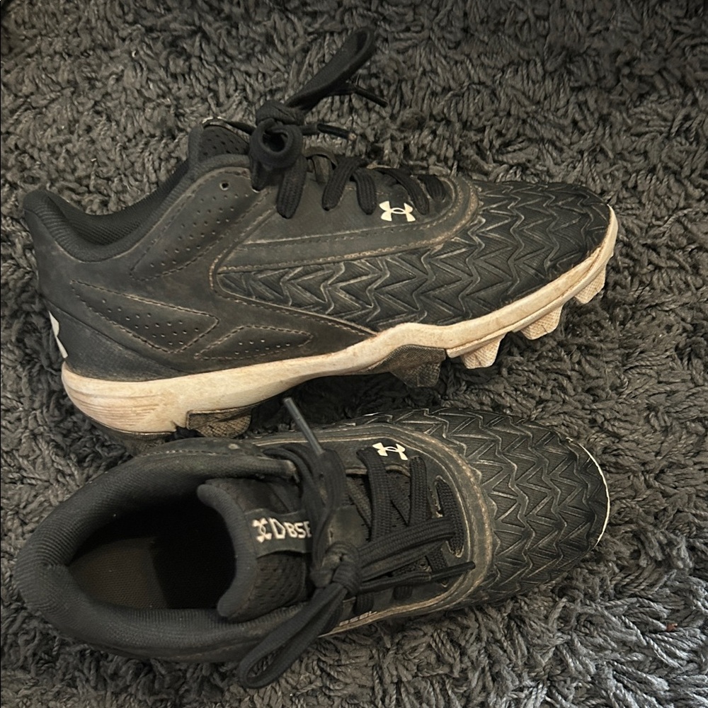 Under Armour Kids Black and White Athletic Cleats
